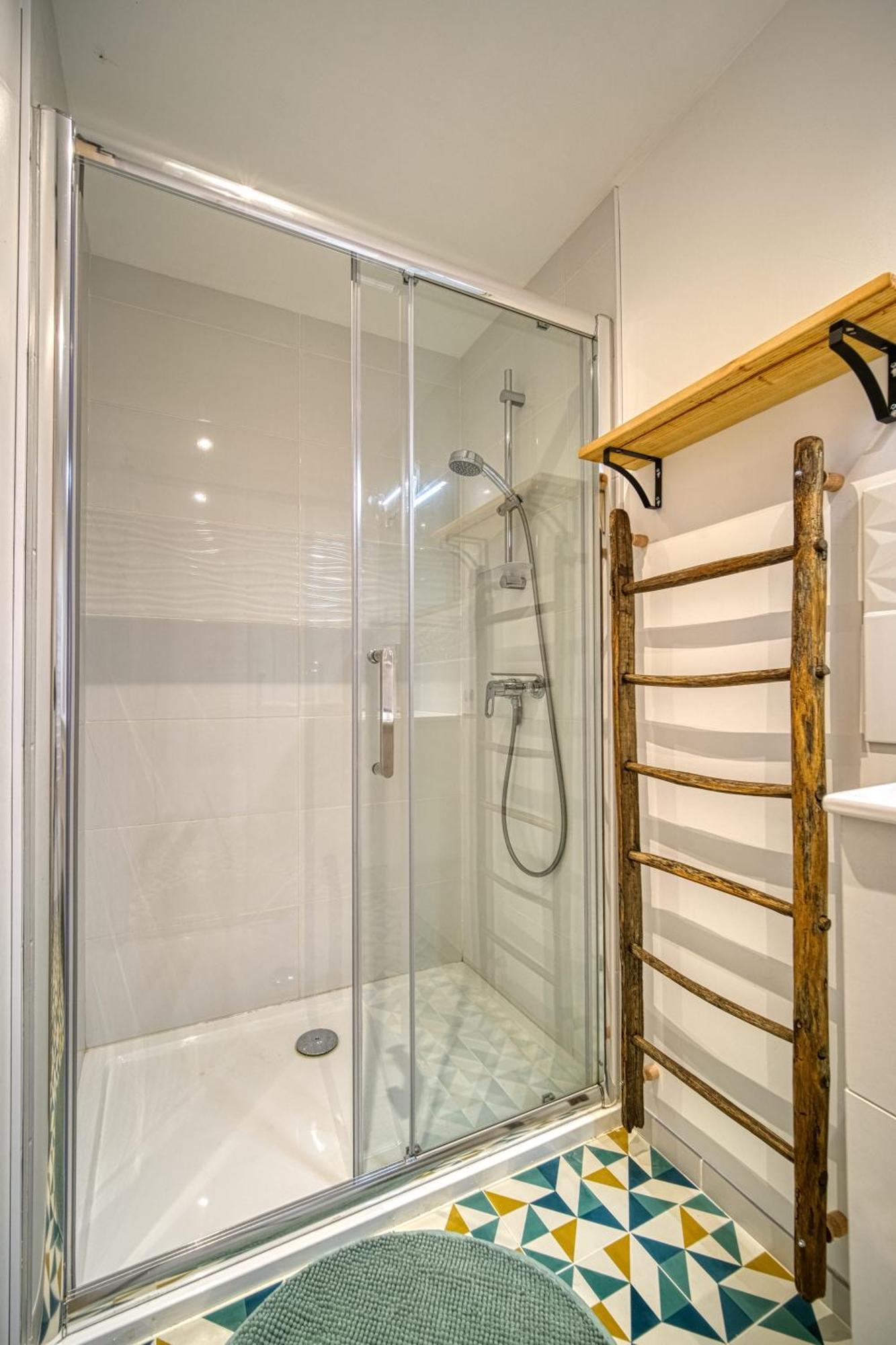 Maison Michonieres - Gite 3 Etoiles - 8 Personnes Miribel  Luaran gambar