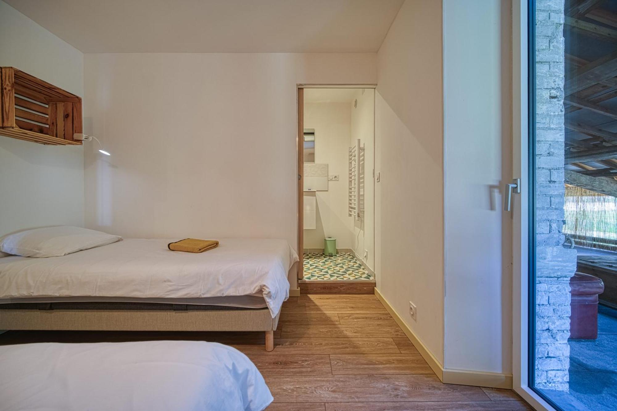 Maison Michonieres - Gite 3 Etoiles - 8 Personnes Miribel  Luaran gambar